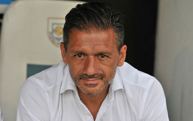 Nelson Vivas también vivió en carne propia las locuras de Bielsa