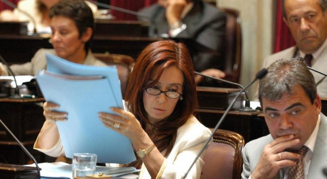 Cristina propone compensación para jubilados y beneficiarios de AUH