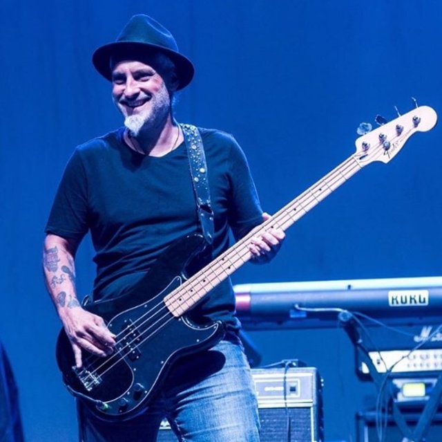 El productor de Cosquín Rock se suma al "tetazo"