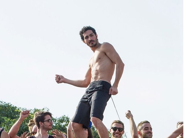 La sección para todos y todas: la foto hot del Chino Darín