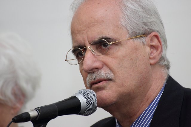 Jorge Taiana: ''Macri está imponiendo un modelo neoliberal''