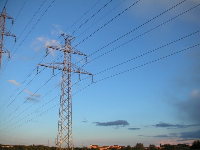 El Gobierno mejora ingresos a las transportadoras eléctricas