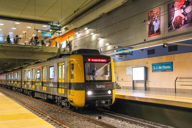 La tarifa del subte porteño será más cara que en Nueva York y Madrid