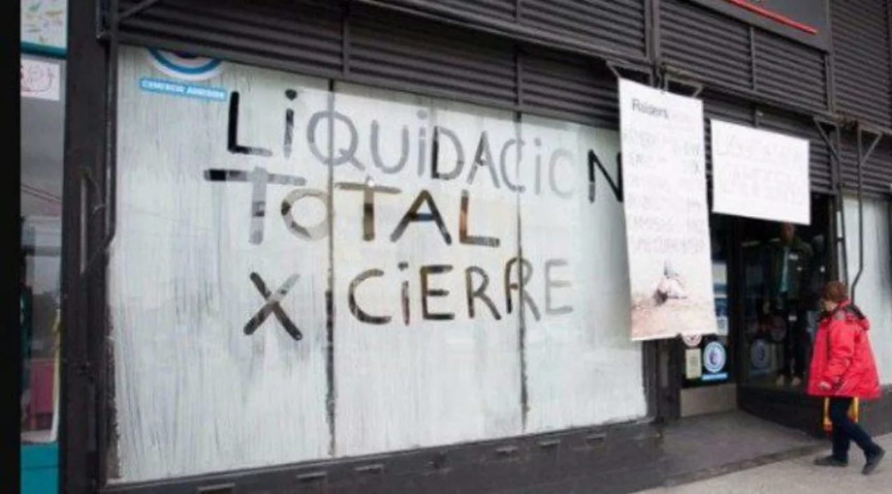 Sigue derrumbándose la actividad económica: cayó 6,7 por ciento en junio