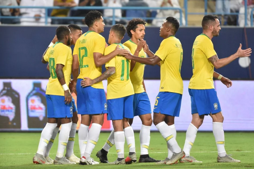Espera a Argentina con tranquilidad: Brasil venció 2-0 a Arabia Saudita