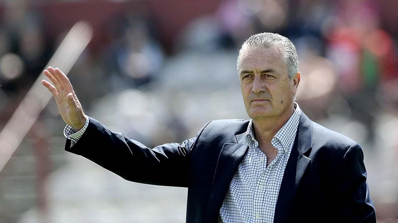 Gustavo Alfaro se despidió de Huracán: Será el DT de Boca 