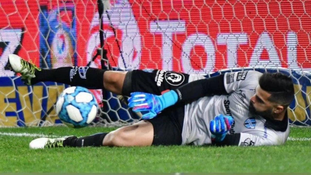 Se confirmó la lesión del arquero de Almagro que fue héroe contra Boca