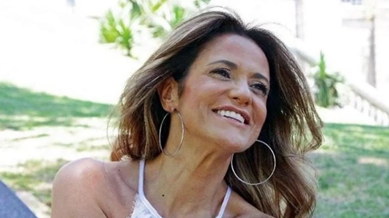 Sin filtros: María Fernanda Callejón mostró su lomazo a los 53 años -  Diario Registrado