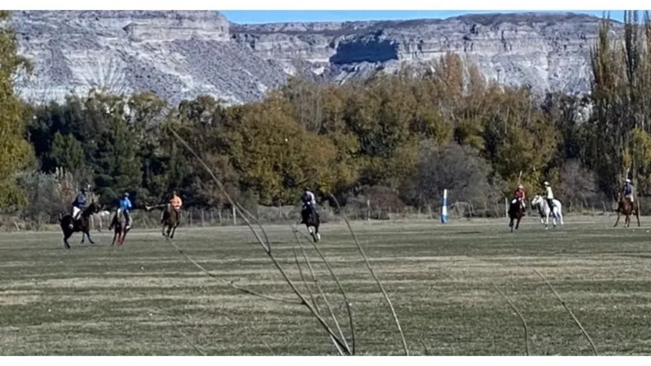 Chetos otra vez: violaron la cuarentena para jugar un partido de Polo