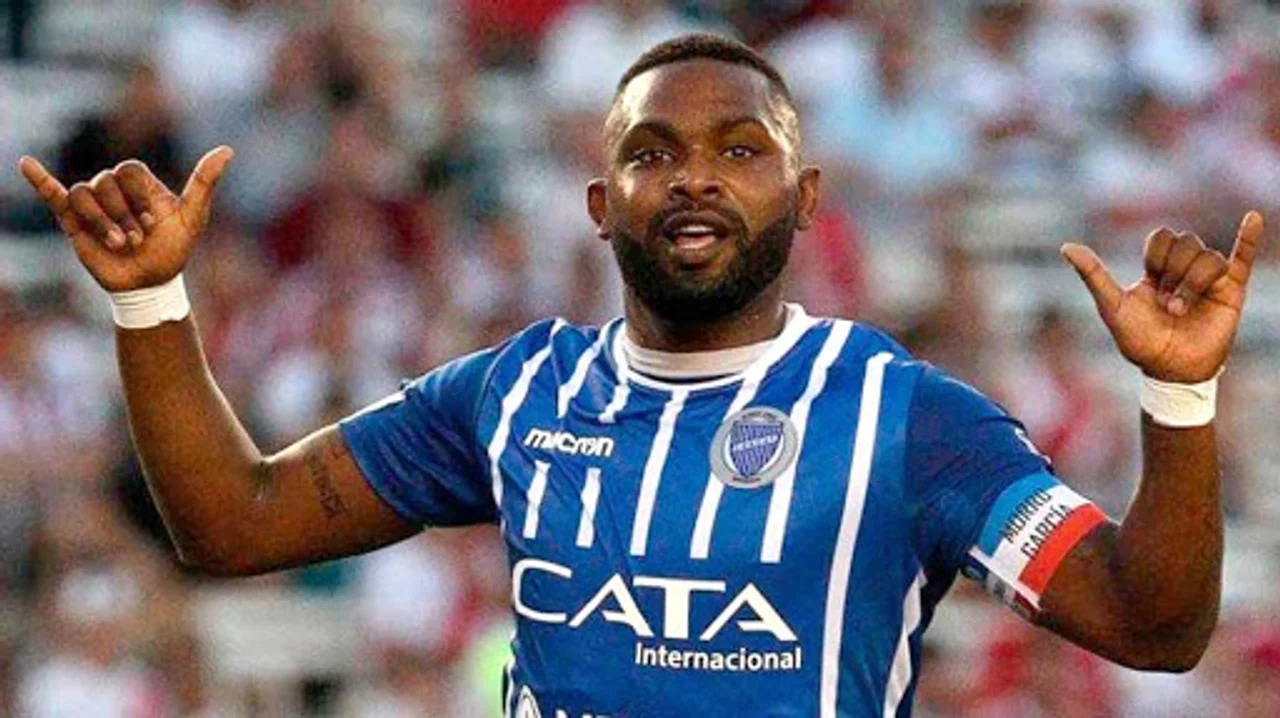 Se suicidó el delantero de Godoy Cruz Santiago "Morro" García 
