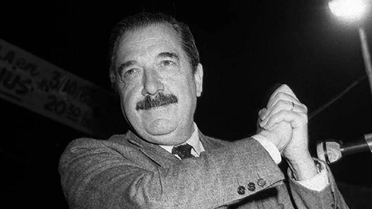 La deuda mayor es de la política