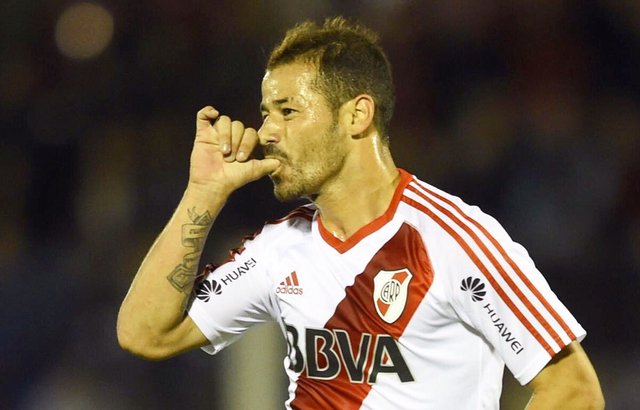 ¿Lo operan? Rodrigo Mora no volvería a jugar hasta el año que viene