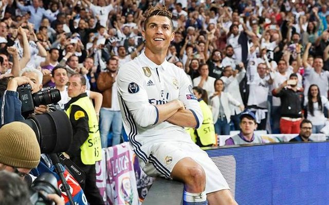 El golazo de Cristiano Ronaldo y su particular festejo 'estatua'