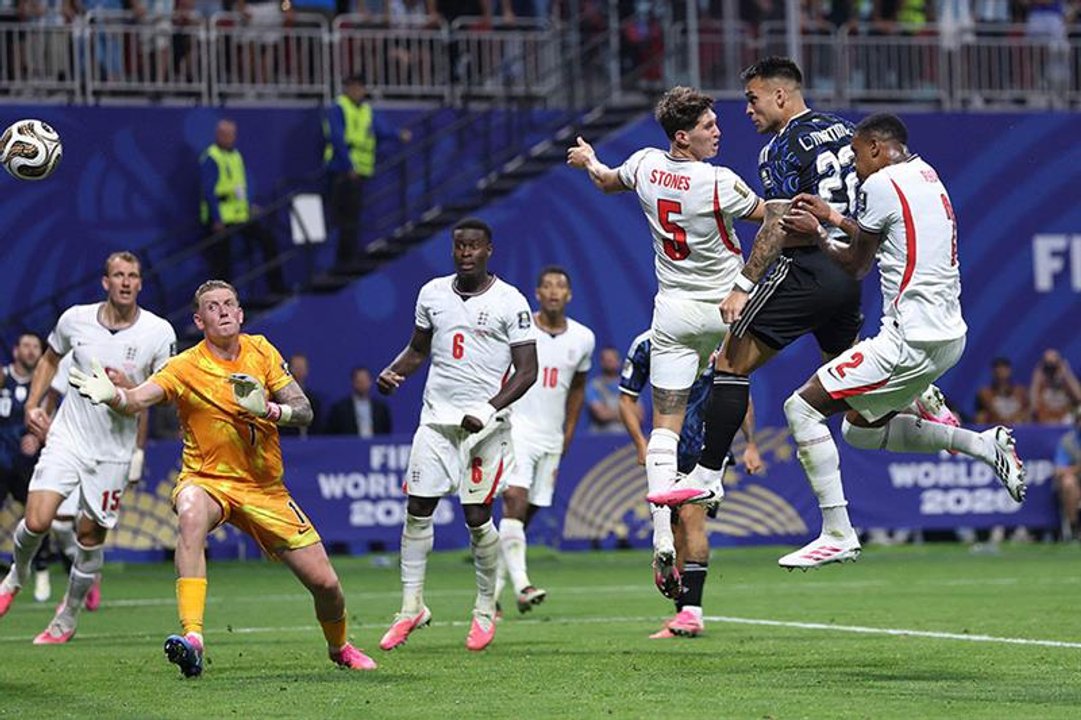 “¡Ahí está!”: el espectacular relato de Mariano Closs en el agónico gol de Lautaro que clasificó a Argentina a la final