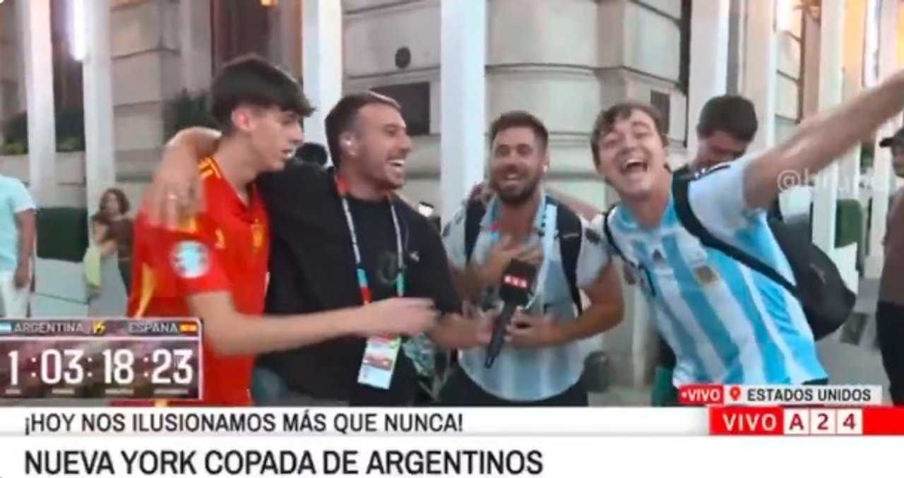 El injusto duelo de cantitos de hinchada entre España y Argentina está definido antes de arrancar