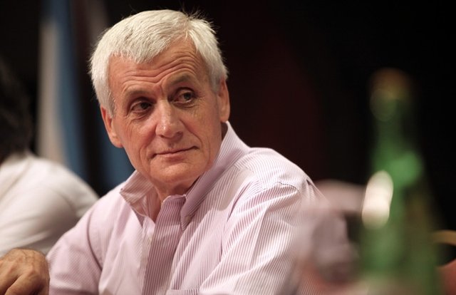 Caló le pegó duro a Macri y puso fin a la tregua Gobierno-CGT
