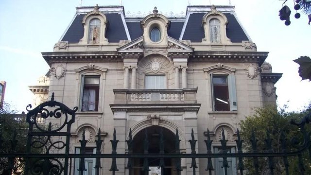 Rosario ya tiene la primera escuela pública del país con baños mixtos