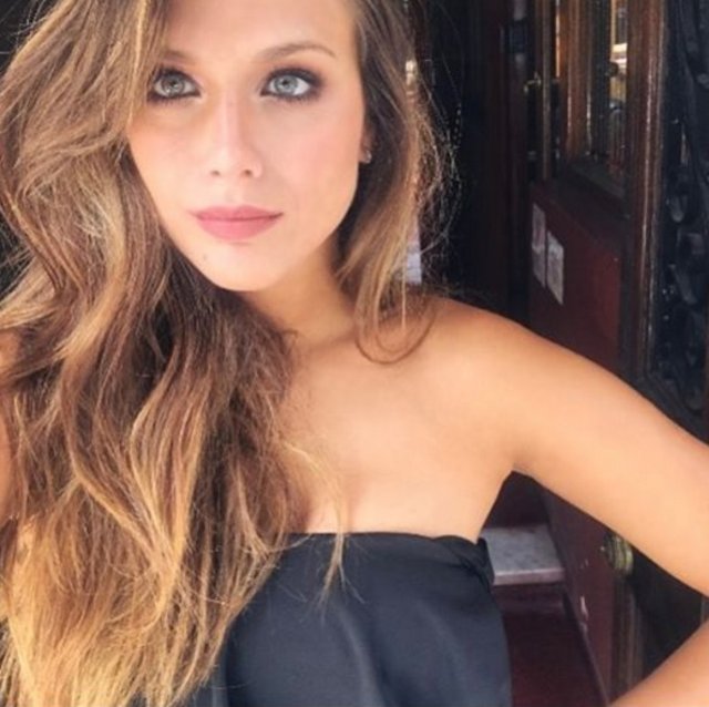 Barbie Vélez y las fotos donde muestra su ropa interior blanca