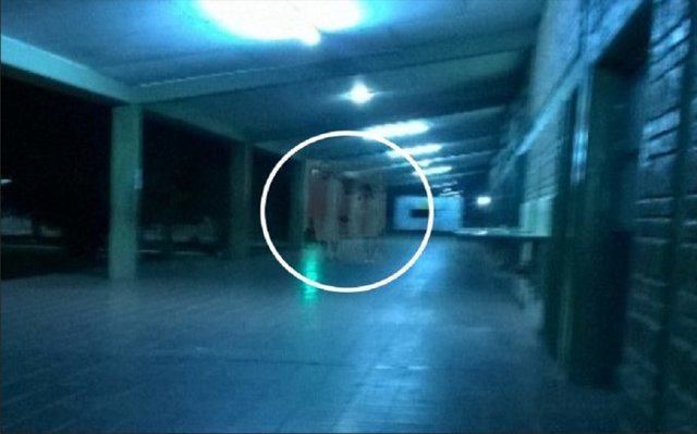 Fantasmas en una escuela de San Juan