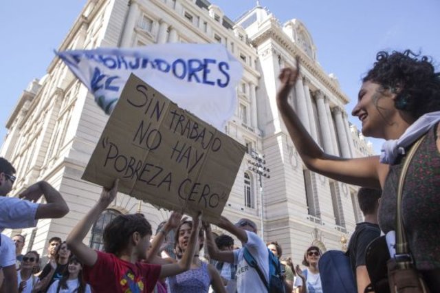 En ocho meses hubo casi 170.000 despidos y más de 90.000 suspensiones