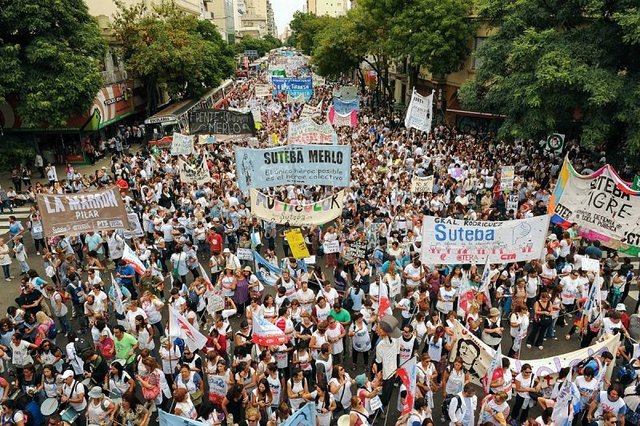 Los docentes bonaerenses piden una ''oferta superadora''