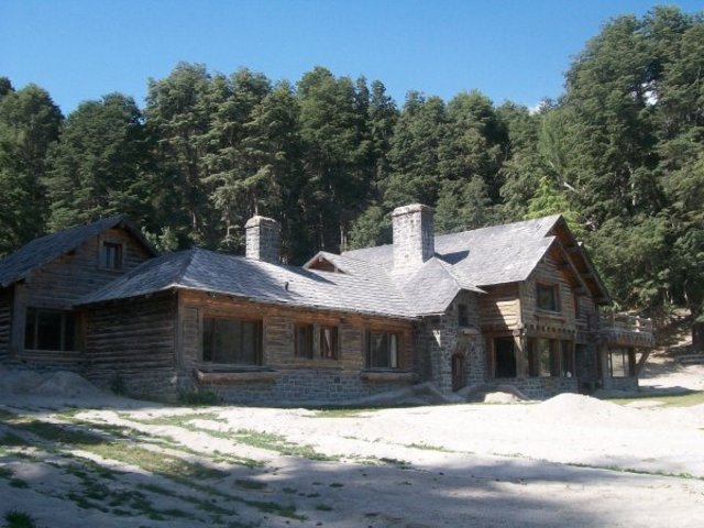 Una anciana asegura que trabajó para Adolf Hitler en Villa la Angostura