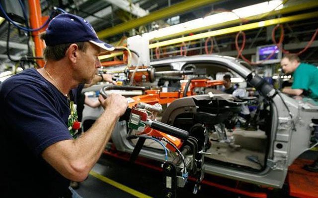 Es oficial: sigue cayendo la actividad económica