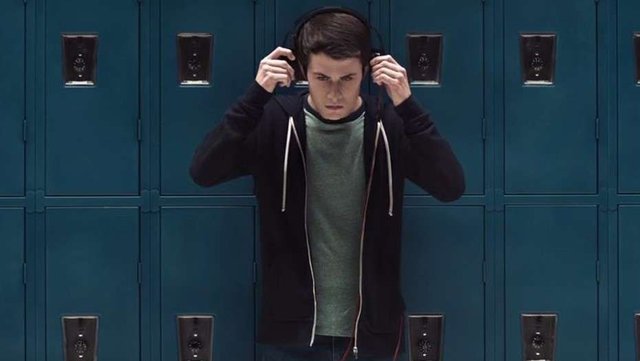 Dejó 13 audios y se suicidó inspirado en '13 Reasons Why'