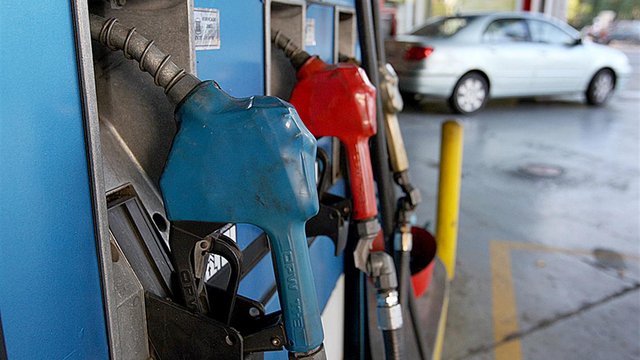 Rige un nuevo aumento de la nafta: ahora subió un 7,2 por ciento