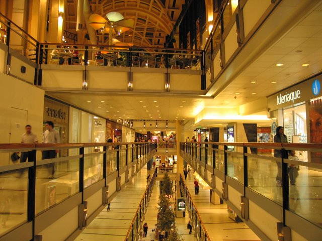 Las ventas minoristas cayeron un 2,8%