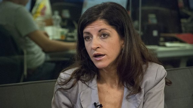 Fernanda Vallejos se volvió viral por amamantar en el Congreso
