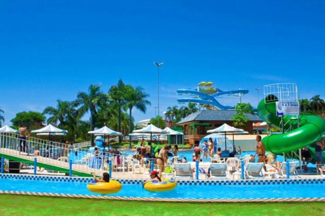 Una nena argentina de 9 años murió en un parque acuático de Brasil