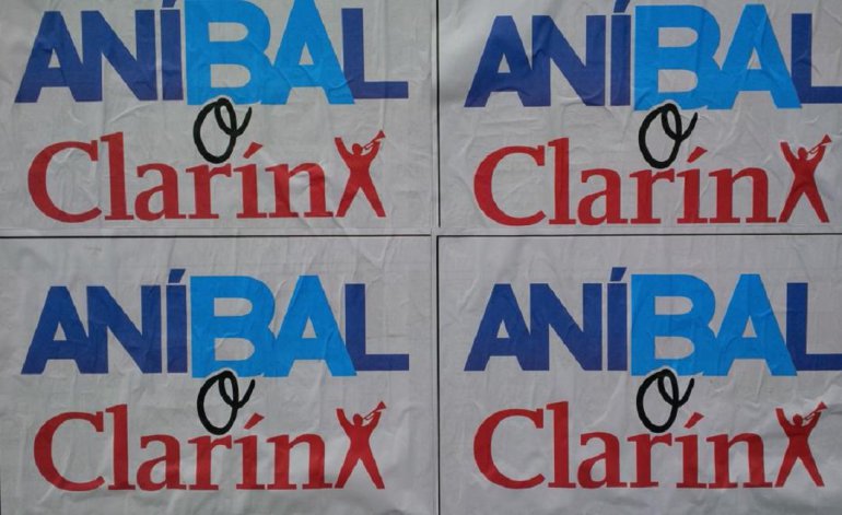 En el conurbano la consigna es ''Aníbal o Clarín''