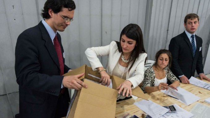 Terminó el escrutinio de las urnas objetadas: Manzur supera a Cano 