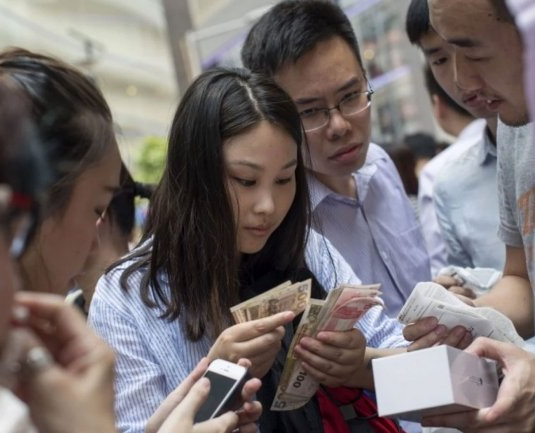 Chinos intentan vender sus órganos para comprar el nuevo iPhone
