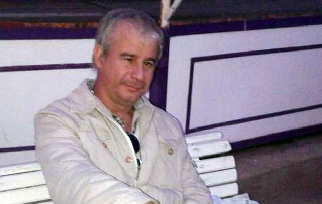 Violan a esposa del dueño de una radio que denunció a narcos