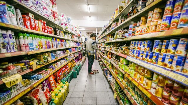 A los botes: la expectativa sobre la inflación llega al 33,3%